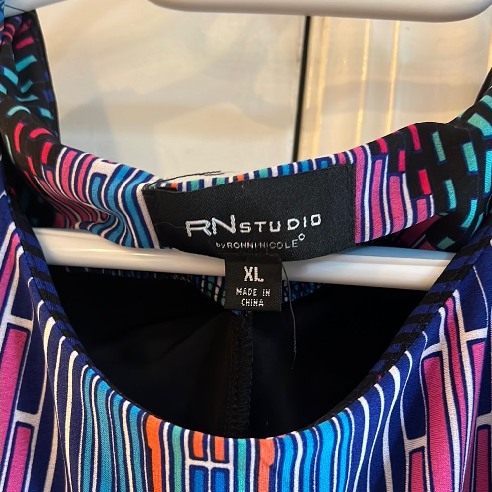 Colorful Geometric Patterned Dress - Picture 2 of 3